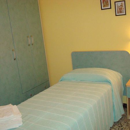 Hotel Villa Ersilia Rimini B&B Eksteriør billede