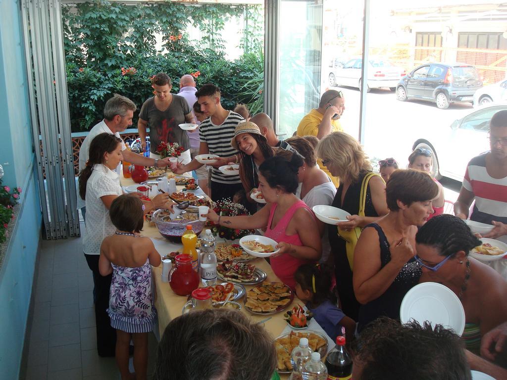 Hotel Villa Ersilia Rimini B&B Eksteriør billede