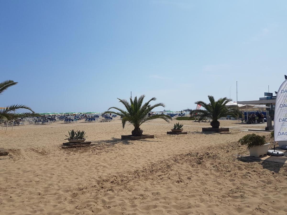 Hotel Villa Ersilia Rimini B&B Eksteriør billede