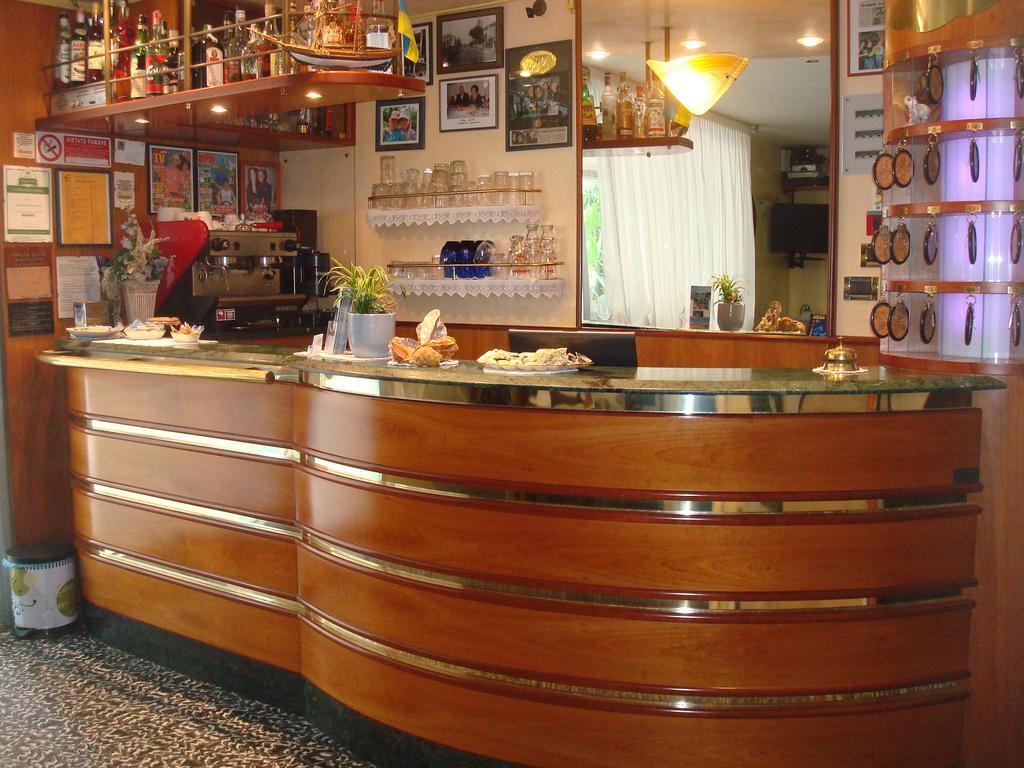 Hotel Villa Ersilia Rimini B&B Eksteriør billede
