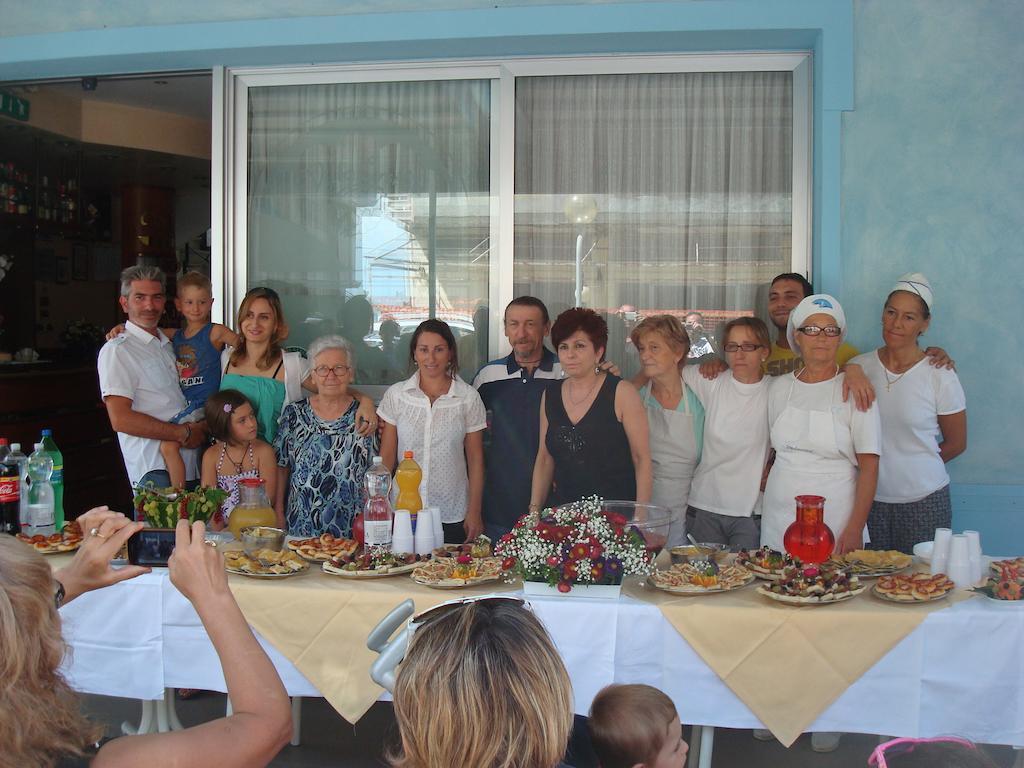 Hotel Villa Ersilia Rimini B&B Eksteriør billede